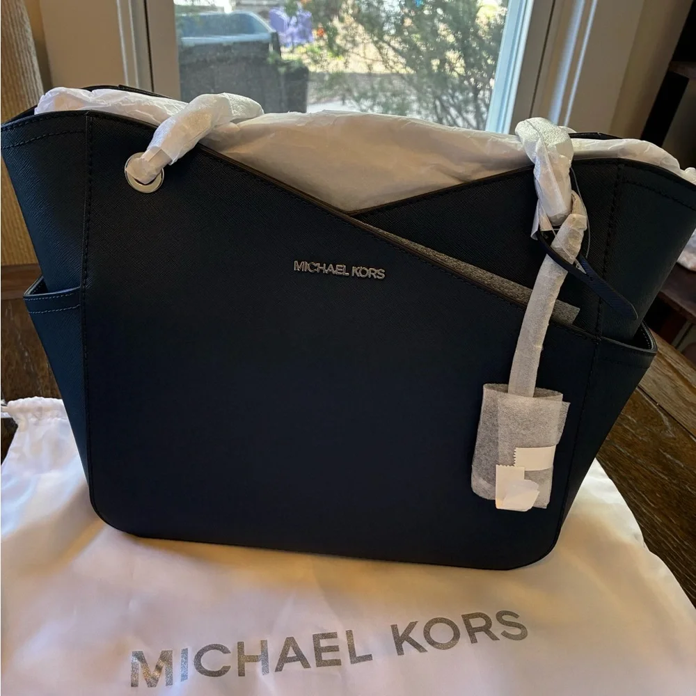 Michael Kors Dark Blue Tote Bag - Picture 8 of 8